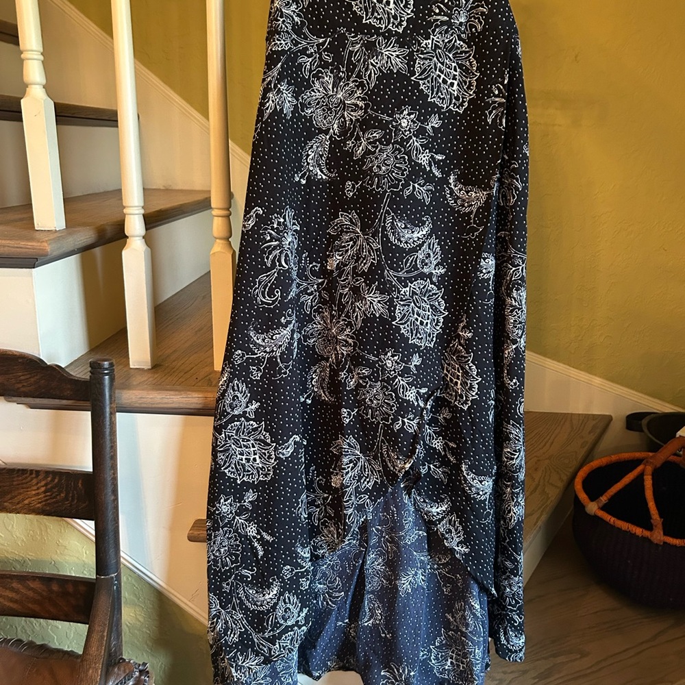 Elegant Black and White Floral Skirt
